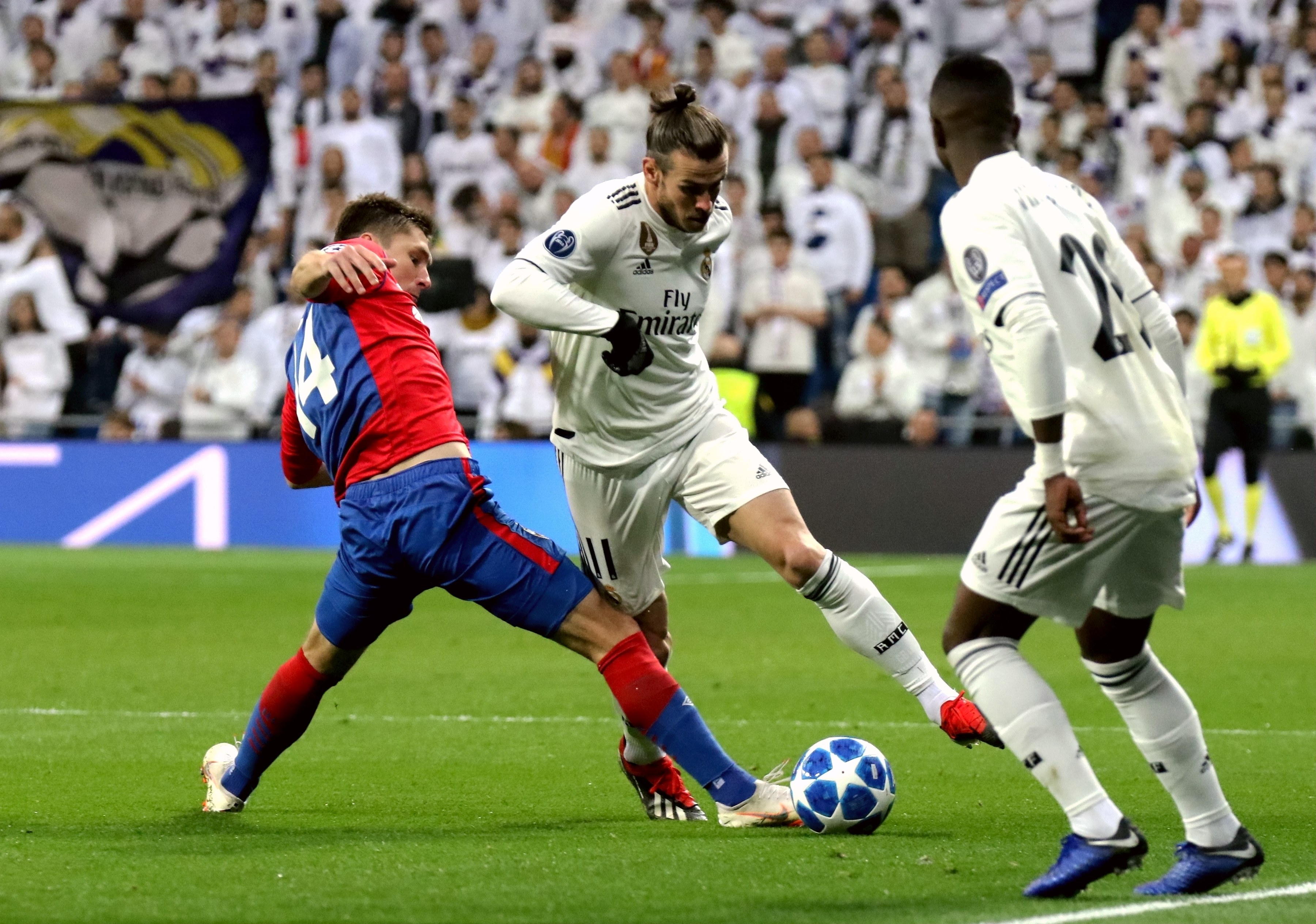 尊重比赛上 尊重比赛上